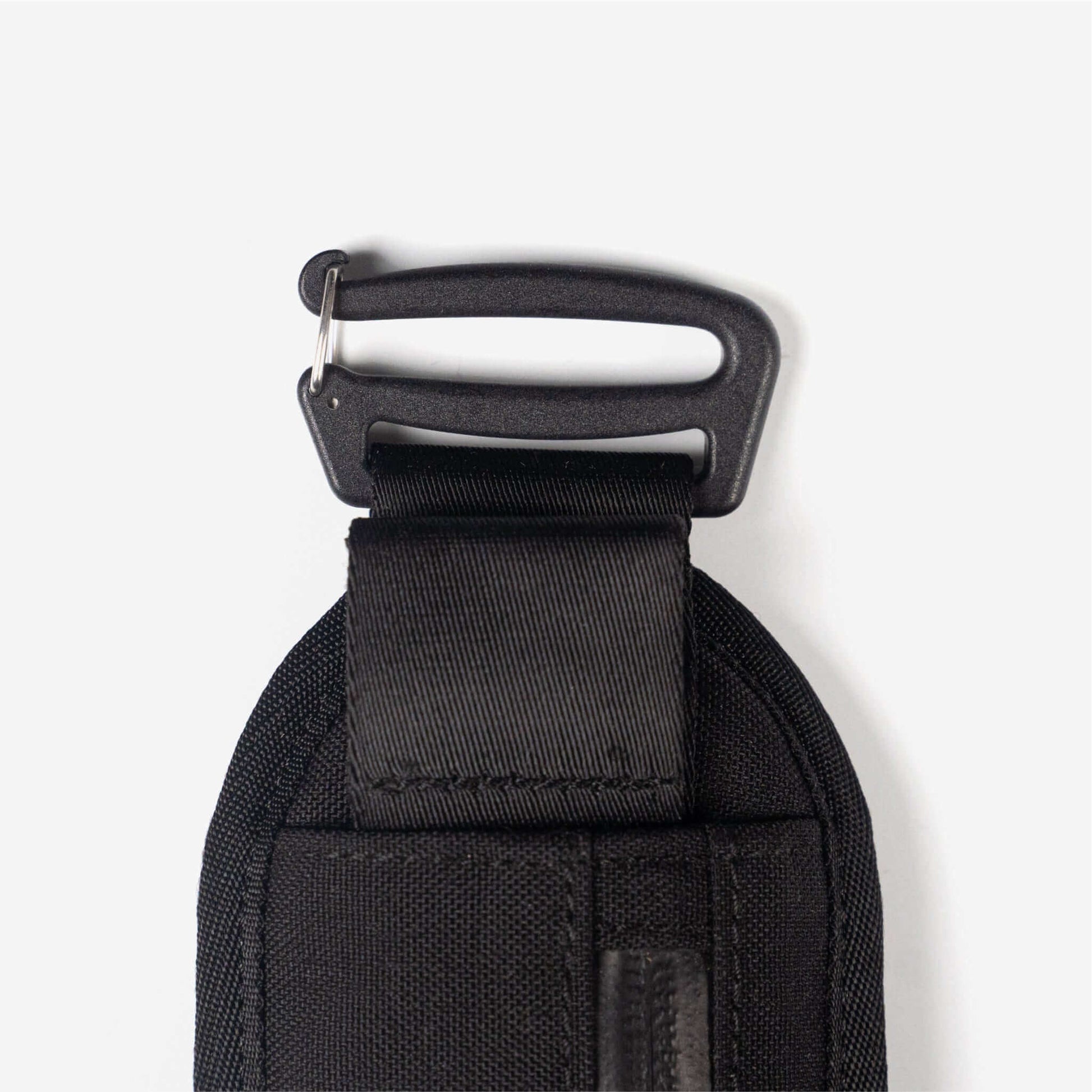 UNIT 1 TORCH Backpack Riding Kit - Waist Belt - Detail
